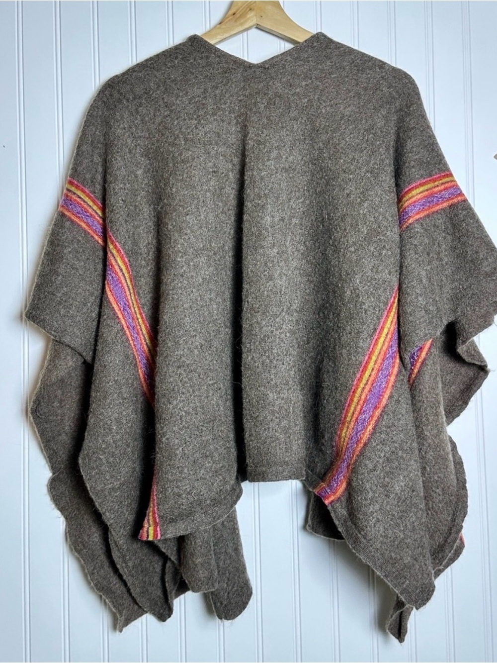 Alpaca Brown Wool Ruana with Colorful Stripe Detail Peruvian baby alpaca wool. - Picture 4 of 4